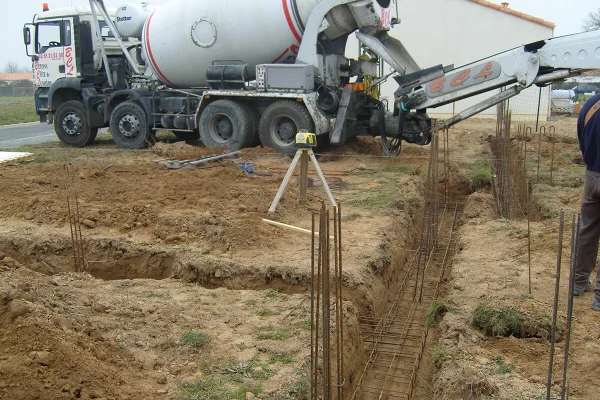 Réalisation d'une maçonnerie par Arnaud Maçonnerie Couverture, maçon à Brétignolles-sur-Mer